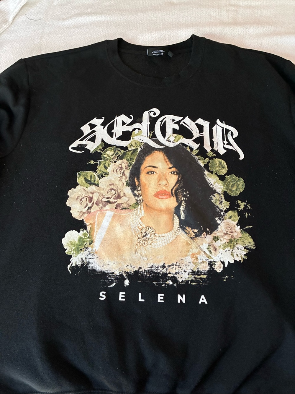 Black Selena Graphic Crewneck Tour Sweatshirt - Women's